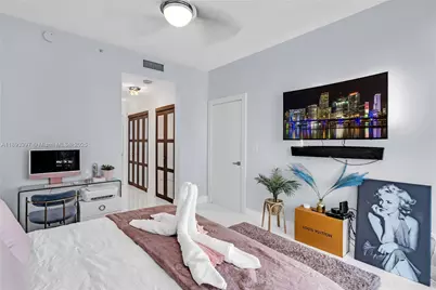 900 Biscayne Blvd #4412, Miami, FL 33132 - Photo 19