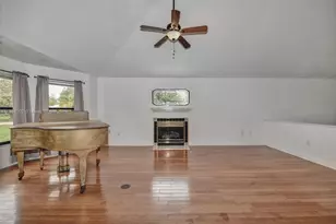 7505 Jomel Dr, Spring Hill, FL 34607 - Photo 9