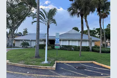 4453 Treehouse Ln #C, Tamarac, FL 33319 - Photo 21