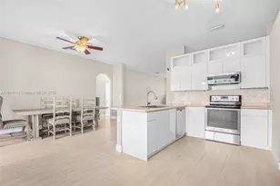 2821 Augusta Dr, Homestead, FL 33035 - Photo 11