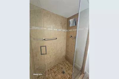 20400 W Country Club Dr #301, Aventura, FL 33180 - Photo 9