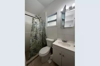 1036 NW 64th St, Miami, FL 33150 - Photo 17