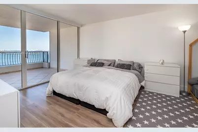 555 NE 15th St #26E, Miami, FL 33132 - Photo 13