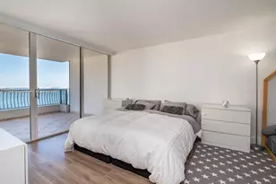 555 NE 15th St, Miami, FL 33132 - Photo 13