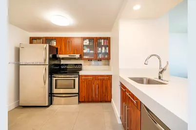 555 NE 15th St #26E, Miami, FL 33132 - Photo 5