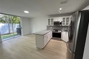 8725 SW 158th Pl, Miami, FL 33193 - Photo 13