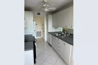 1200 NE Miami Gardens Dr #220W, Miami, FL 33179 - Photo 3