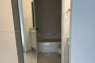 1200 NE Miami Gardens Dr, Miami, FL 33179 - Photo 13