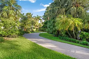 12220 Pine Needle Ln, Pinecrest, FL 33156 - Photo 3