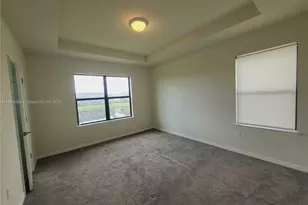 2820 Troubadour St, Palm Springs, FL 33406 - Photo 9