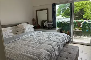 1020 SW 4th St, Miami, FL 33130 - Photo 9