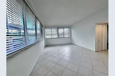 540 Brickell Key Dr #302, Miami, FL 33131 - Photo 7