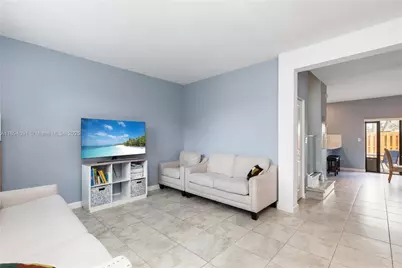 24887 SW 113th Pl, Homestead, FL 33032 - Photo 5