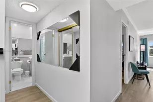 4706 NW 36th St, Lauderdale Lakes, FL 33319 - Photo 9