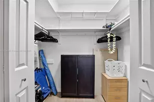 4706 NW 36th St, Lauderdale Lakes, FL 33319 - Photo 27