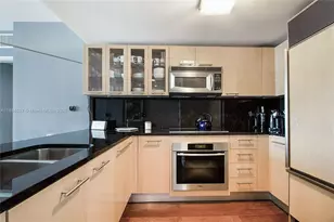 6801 Collins Ave, Miami Beach, FL 33141 - Photo 21