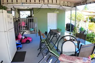 155 W 26th St, Hialeah, FL 33010 - Photo 33