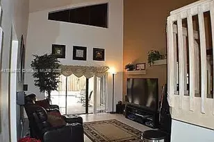 5920 York Ln, Davie, FL 33331 - Photo 7