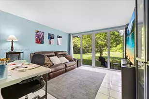 9450 Live Oak Pl, Davie, FL 33324 - Photo 21