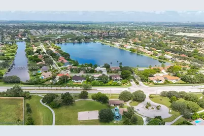 9450 Live Oak Pl #109, Davie, FL 33324 - Photo 63