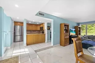 9450 Live Oak Pl, Davie, FL 33324 - Photo 11