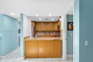 9450 Live Oak Pl, Davie, FL 33324 - Photo 13