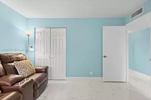 9450 Live Oak Pl, Davie, FL 33324 - Photo 39