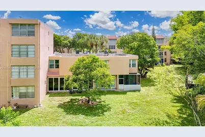 9450 Live Oak Pl #109, Davie, FL 33324 - Photo 77