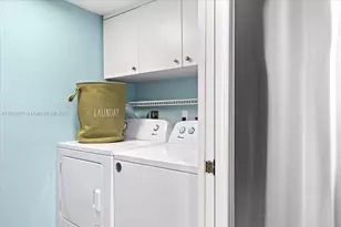 9450 Live Oak Pl, Davie, FL 33324 - Photo 25