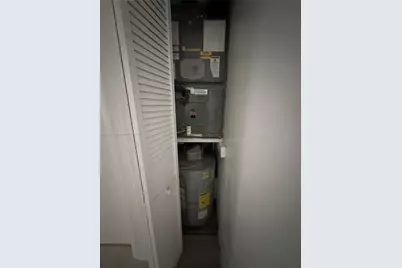 1852 SW 7th St #109, Miami, FL 33135 - Photo 13