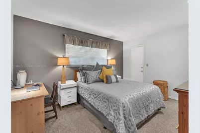 1030 Johnson St, Hollywood, FL 33019 - Photo 17