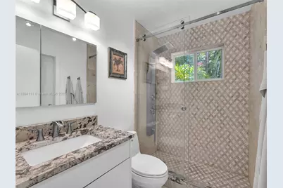 1030 Johnson St, Hollywood, FL 33019 - Photo 19