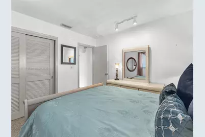 1030 Johnson St, Hollywood, FL 33019 - Photo 23