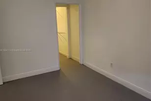 14240 NW 22nd Ave, Opa-Locka, FL 33054 - Photo 21