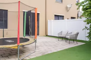 3364 W 90th St, Hialeah, FL 33018 - Photo 41