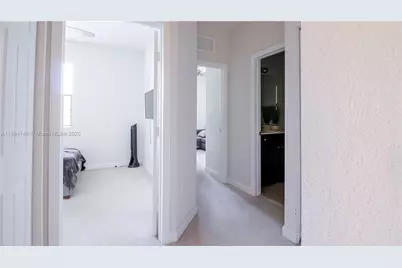 3364 W 90th St, Hialeah, FL 33018 - Photo 21