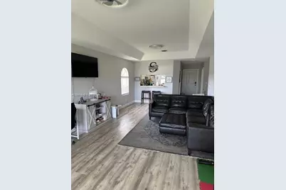 575 Augusta Boulevard #8, Naples, FL 34113 - Photo 5