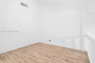 6850 NW 2nd Ave, Boca Raton, FL 33487 - Photo 19