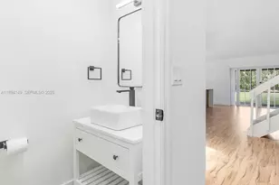 6850 NW 2nd Ave, Boca Raton, FL 33487 - Photo 5