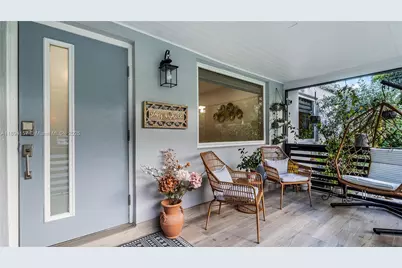 1015 NE 119th St, Biscayne Park, FL 33161 - Photo 45