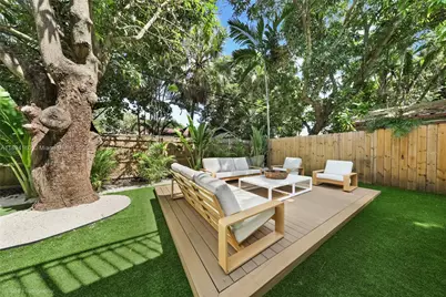 871 NE 81st St, Miami, FL 33138 - Photo 33