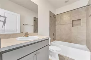450 NE 13th St, Florida City, FL 33034 - Photo 13