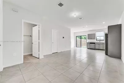 450 NE 13th St, Florida City, FL 33034 - Photo 23