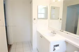 2440 E Preserve Way, Miramar, FL 33025 - Photo 15