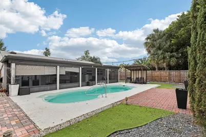 9360 NW 33rd Mnr, Sunrise, FL 33351 - Photo 37