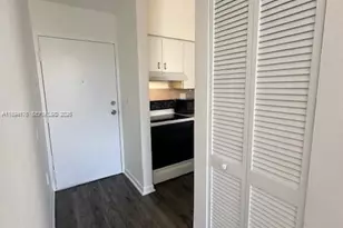 7420 W 20th Ave, Hialeah, FL 33016 - Photo 15