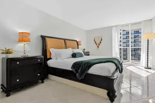 2401 Collins Ave, Miami Beach, FL 33140 - Photo 21