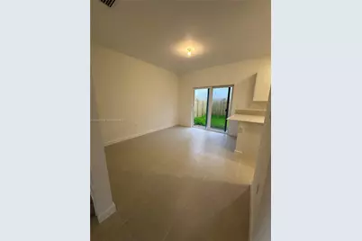 2534 SE 27th Dr #2534, Homestead, FL 33035 - Photo 3