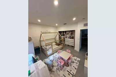 1854 SW 17th St, Miami, FL 33145 - Photo 17