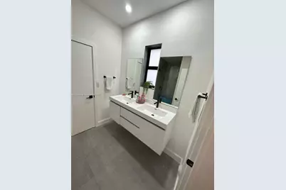 1854 SW 17th St, Miami, FL 33145 - Photo 19